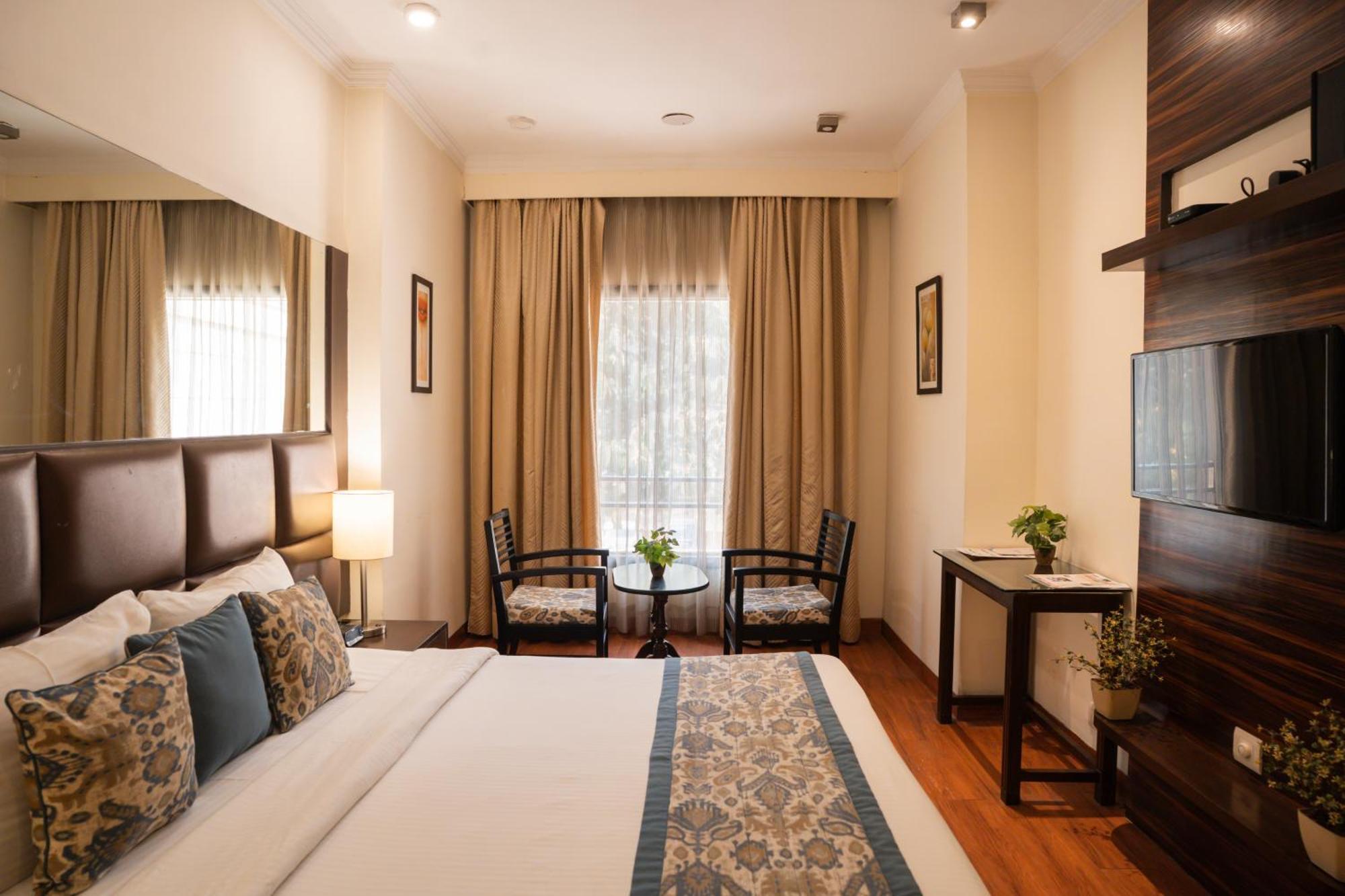 Ahuja Residency Cyber City II Gurgaon Zewnętrze zdjęcie