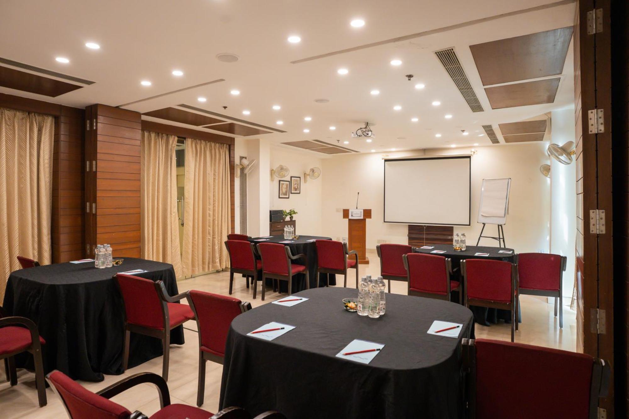 Ahuja Residency Cyber City II Gurgaon Zewnętrze zdjęcie