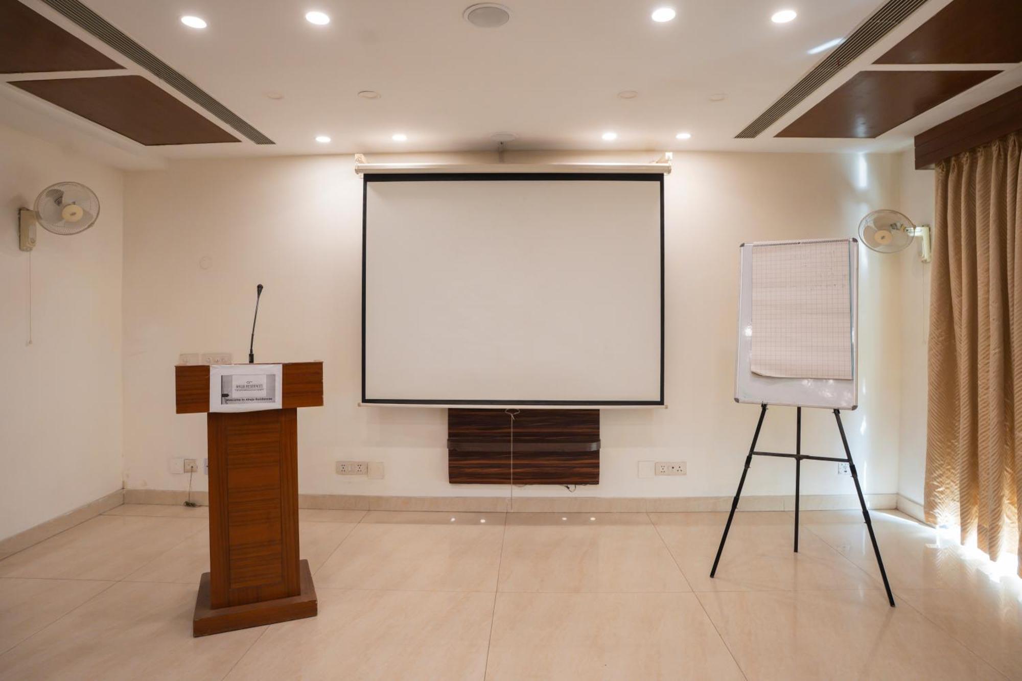 Ahuja Residency Cyber City II Gurgaon Zewnętrze zdjęcie